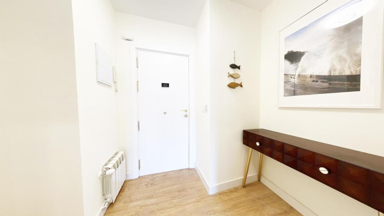 Paradise Luxurious Flat, Free Parking, 3 Double Rooms, Terrace, Jacuzzi, Fully Renovated San Sebastián Exterior foto
